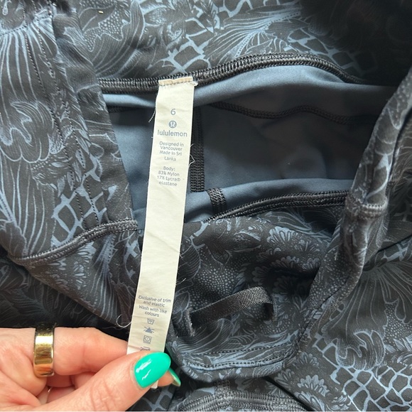 Lululemon Fast & Free 7/8 Tight 25" - Picture 10 of 13